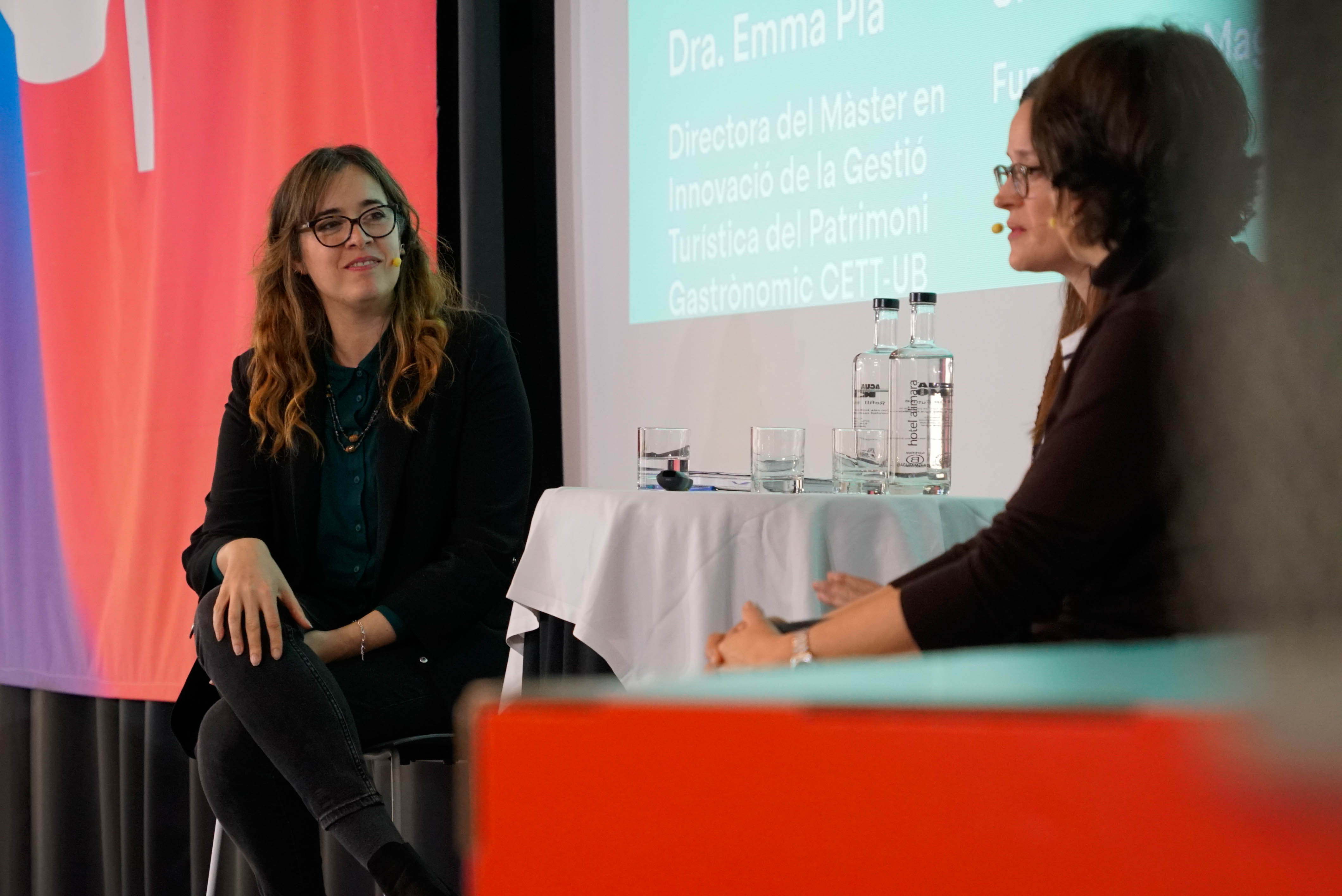 Photography from: La revolució de les dades i la IA, al centre de la XVIII Trobada Gastronòmica | Aula Restaurant